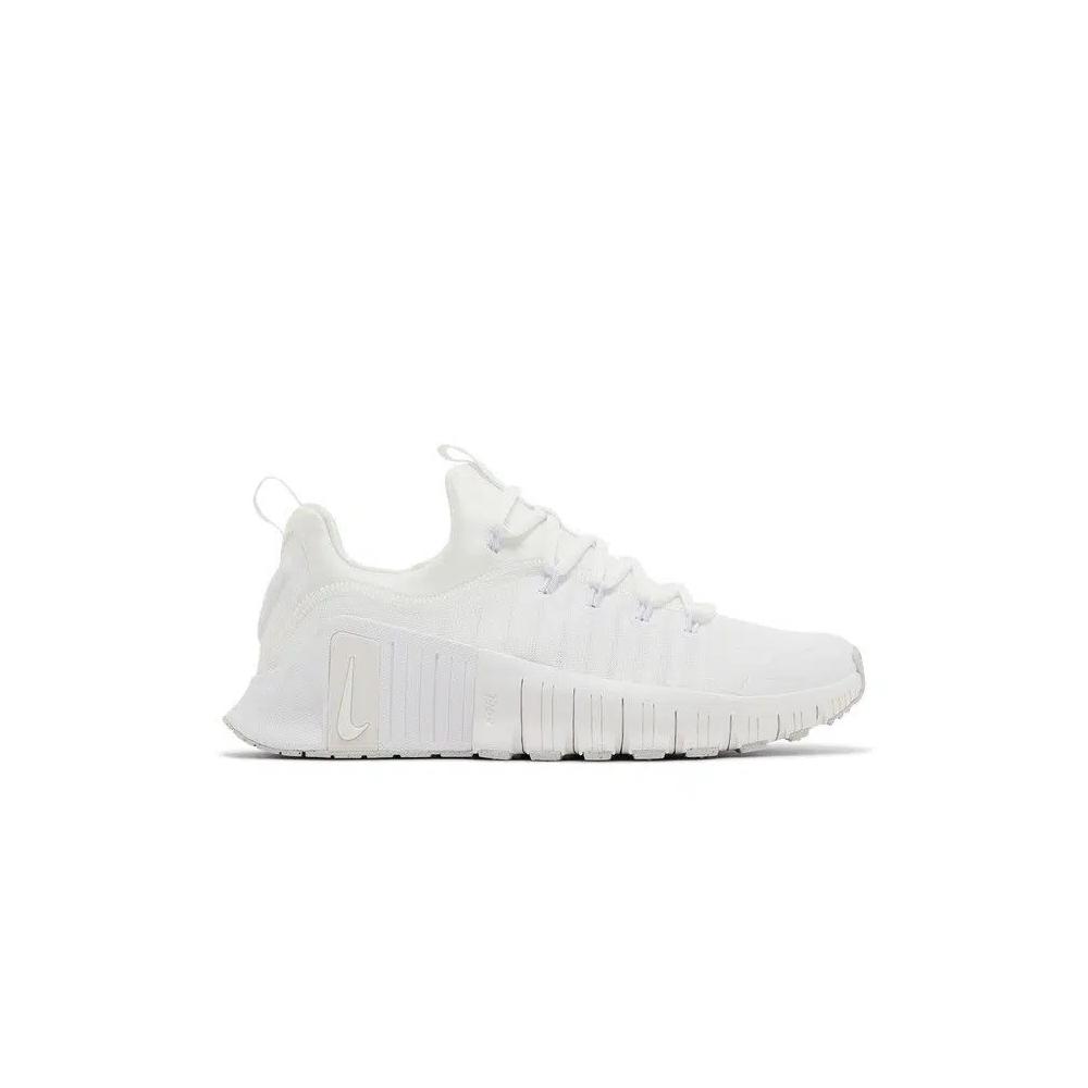 Кроссовки Nike Wmns Free Metcon 6 'Platinum Tint' 1