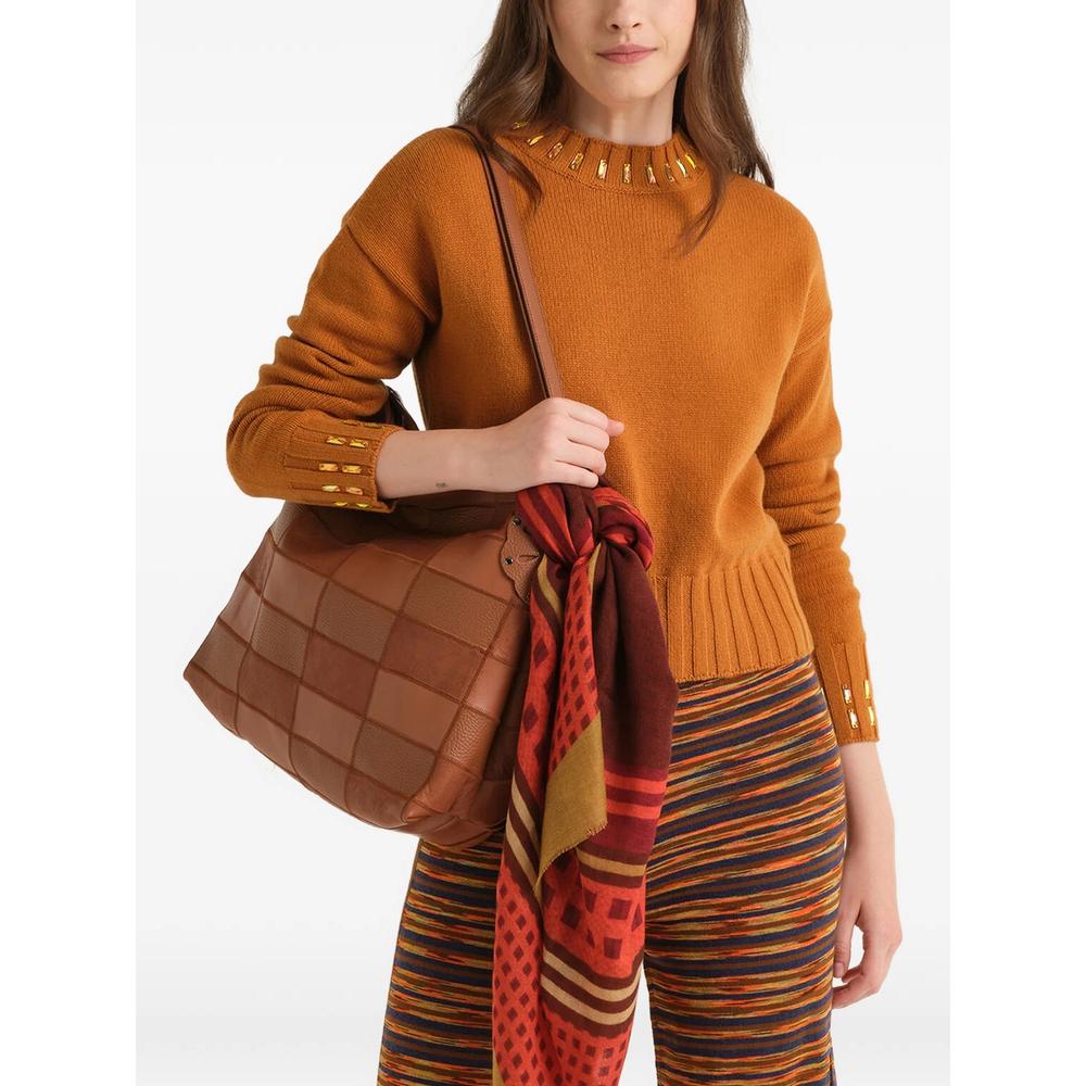 knitted sweater 1