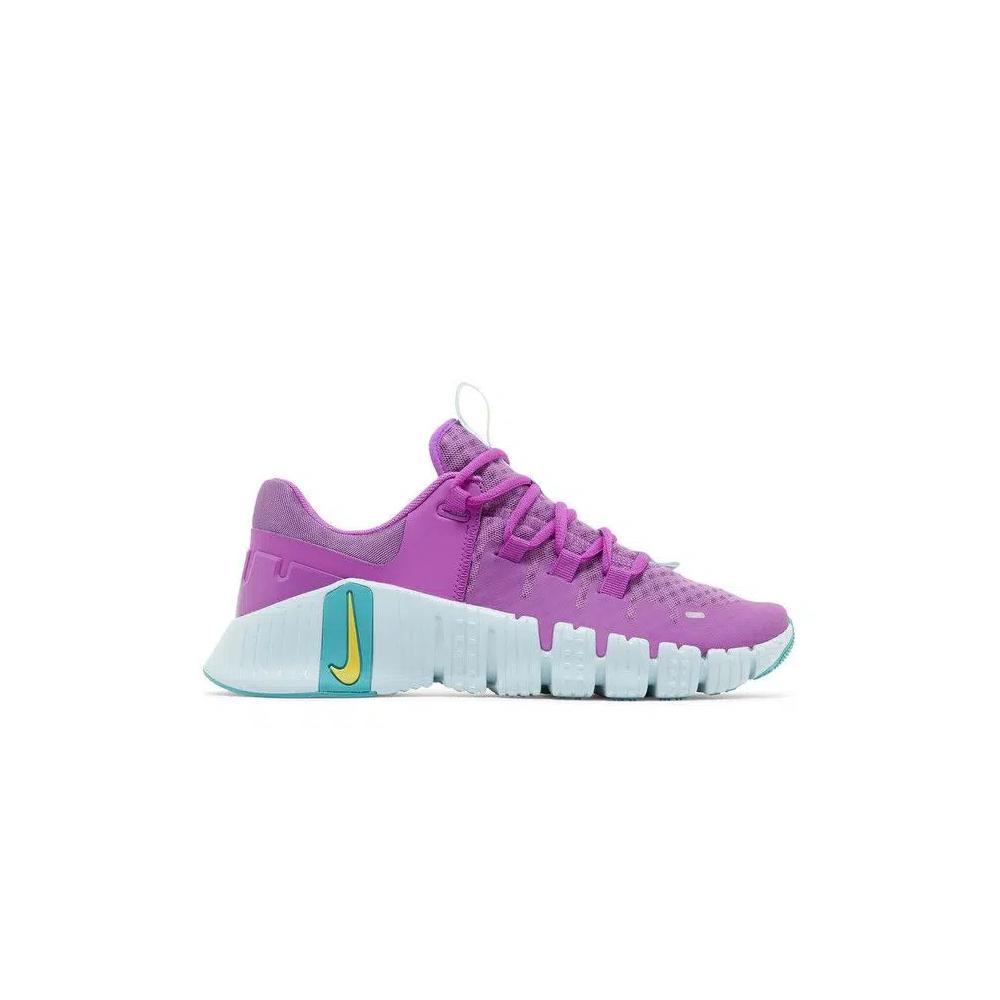 Кроссовки Nike Wmns Free Metcon 5 'Hyper Violet' 1
