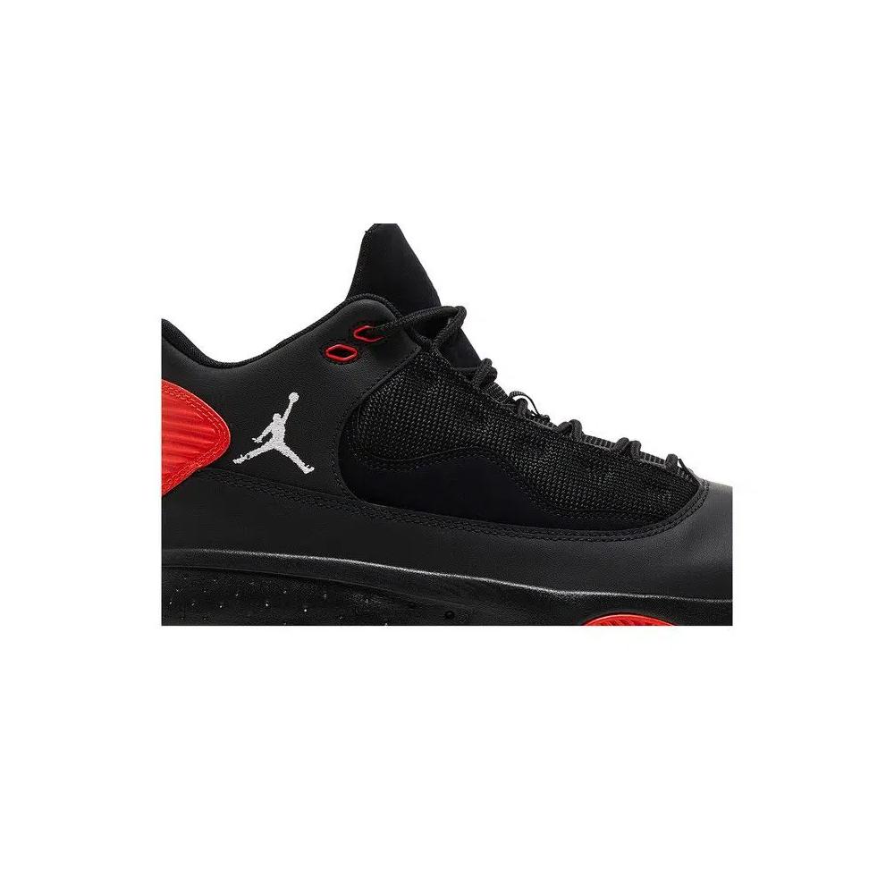 Кроссовки Air Jordan Max Aura 2 'Bred' 2