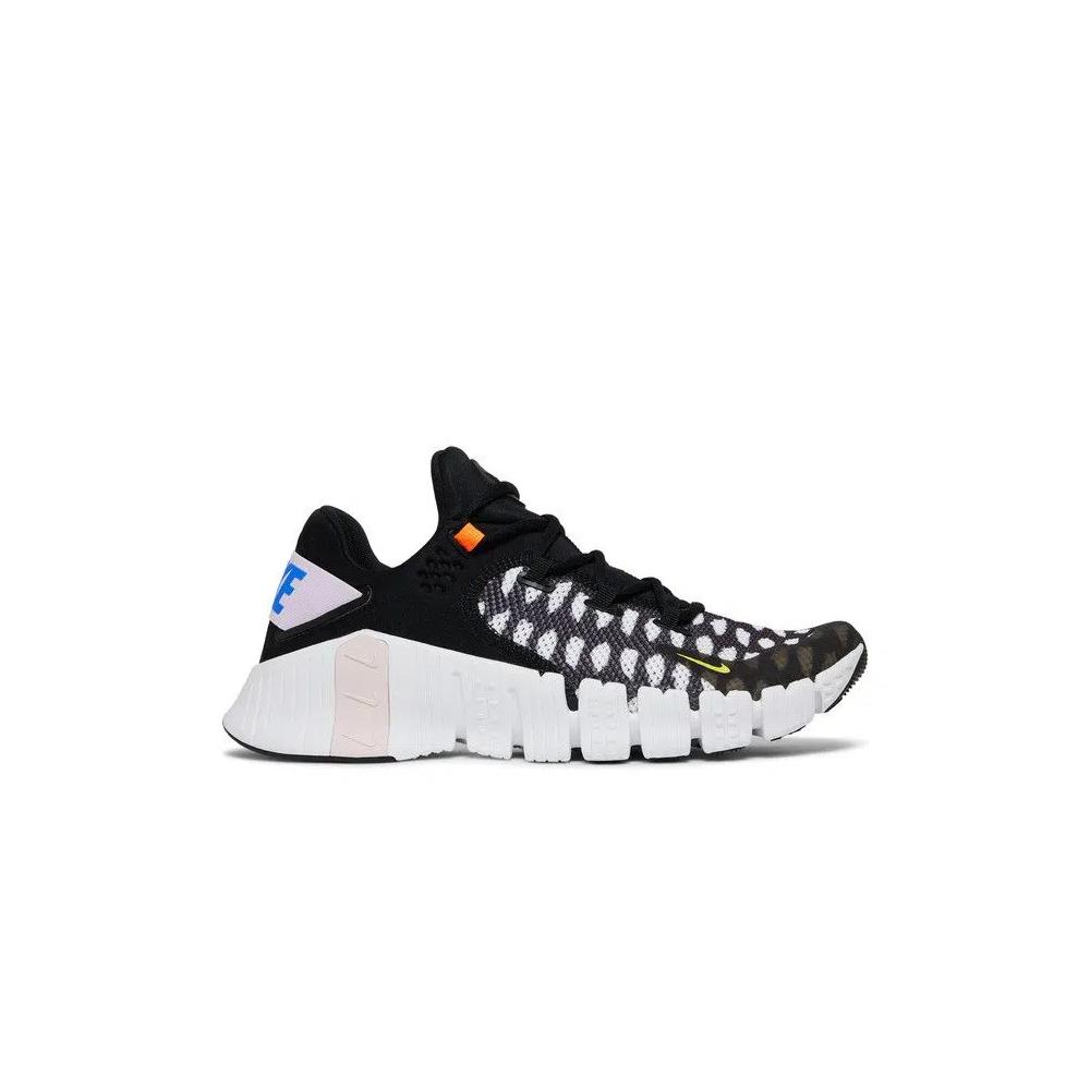 Кроссовки Nike Free Metcon 4 'Printed Black White' 1