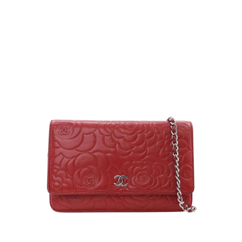 Сумка через плечо CC Embossed Lambskin Camellia Wallet On Chain (2014-2015 годы) 1