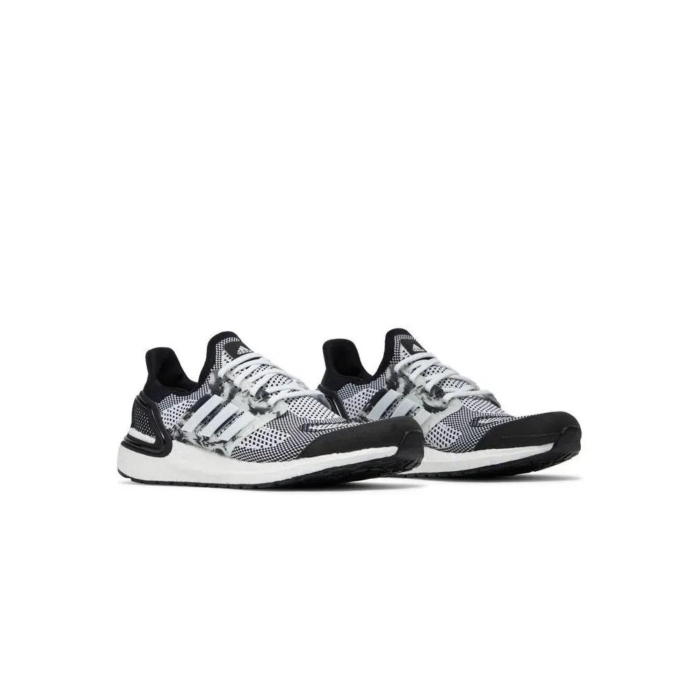 Кроссовки adidas UltraBoost 19.5 DNA 'White Black' 8