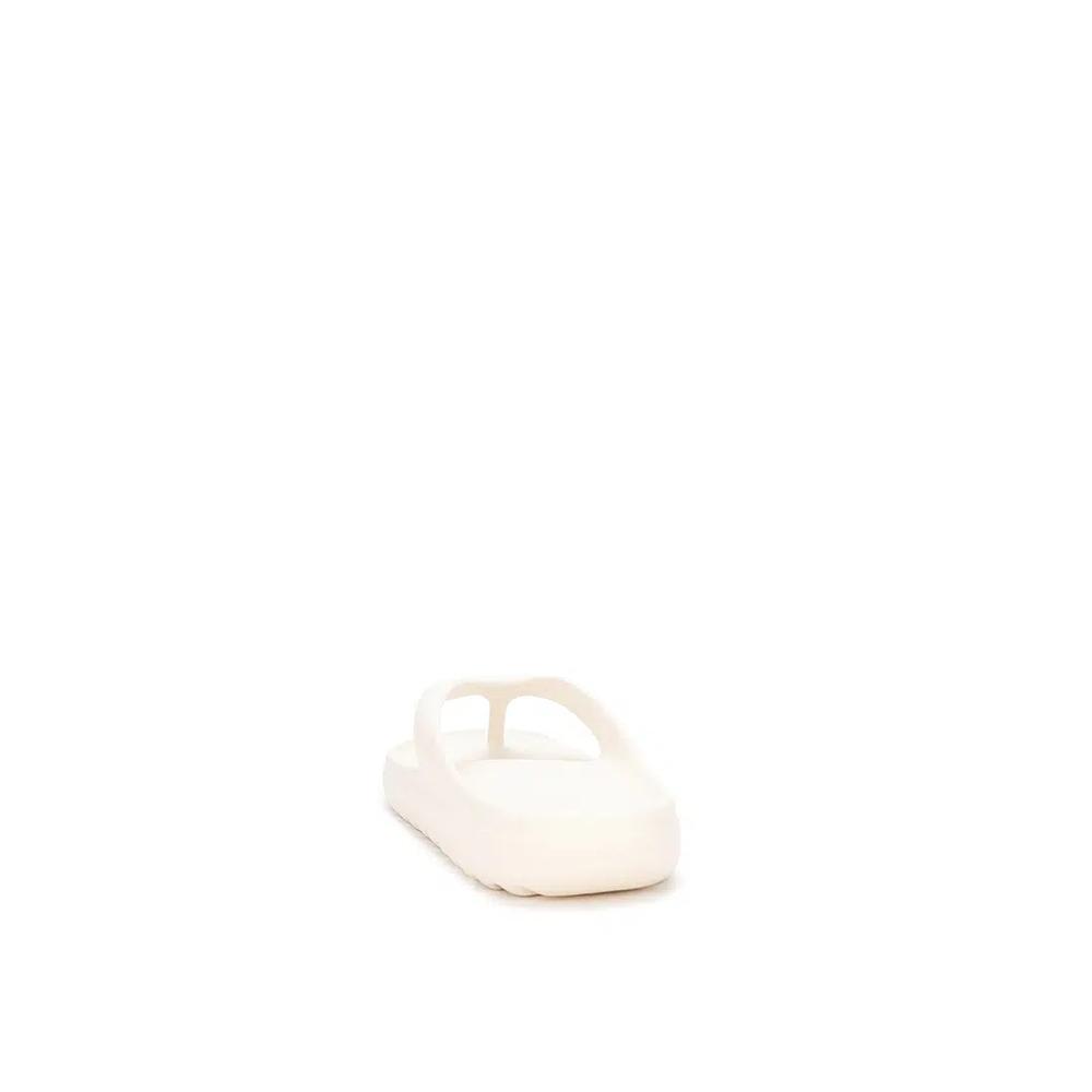 Adilette Lumia Слайды 3