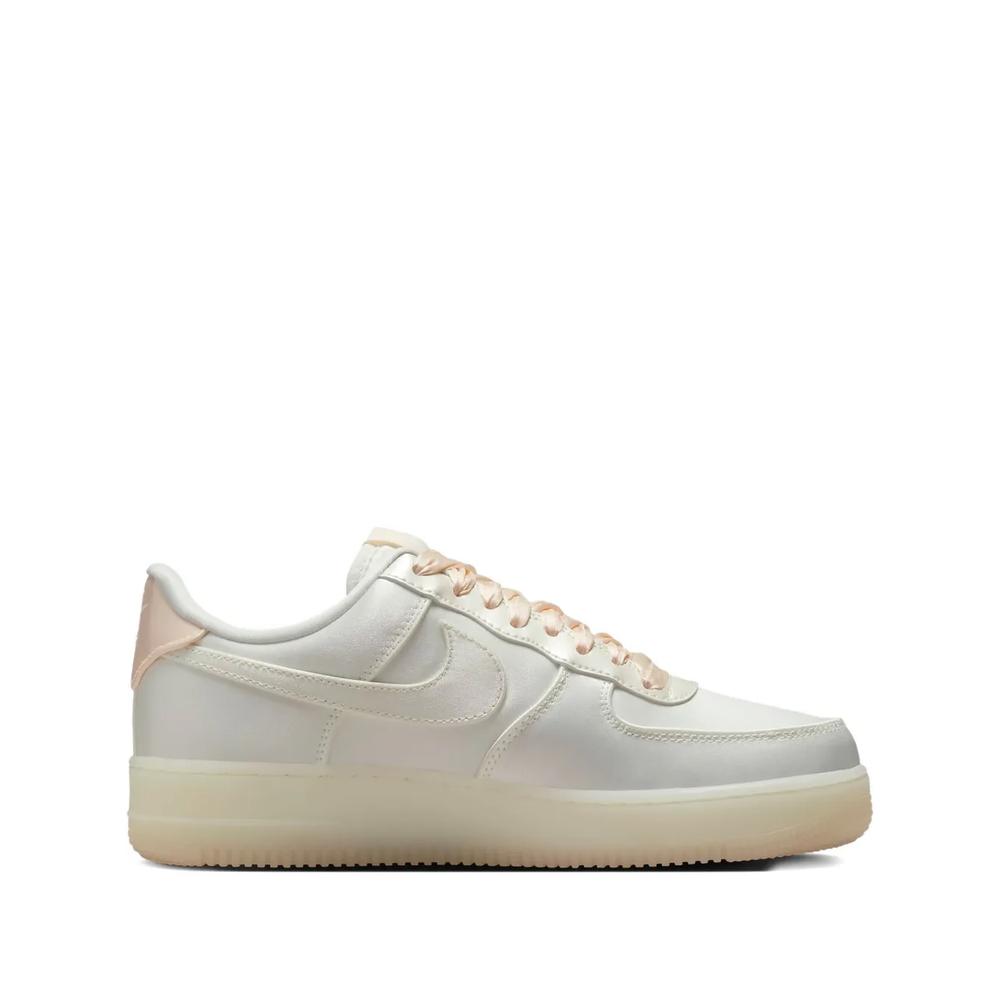 Кроссовки Air Force 1 '07 LV8 Sail Barely Orange 1