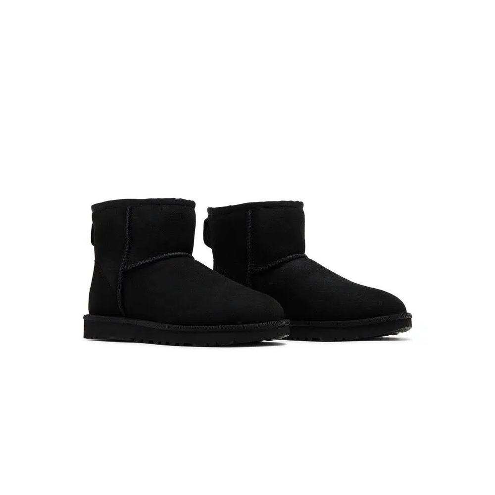 Сапоги UGG Wmns Classic Mini II Boot 'Black' 8