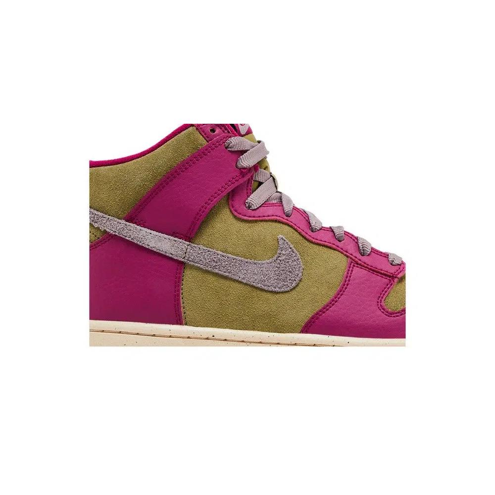 Кроссовки Nike Wmns Dunk High 'Dynamic Berry' 2