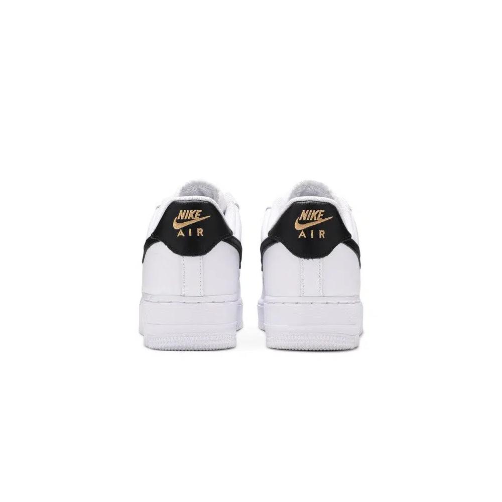 Кроссовки Nike Wmns Air Force 1 '07 Essential 'White' 6