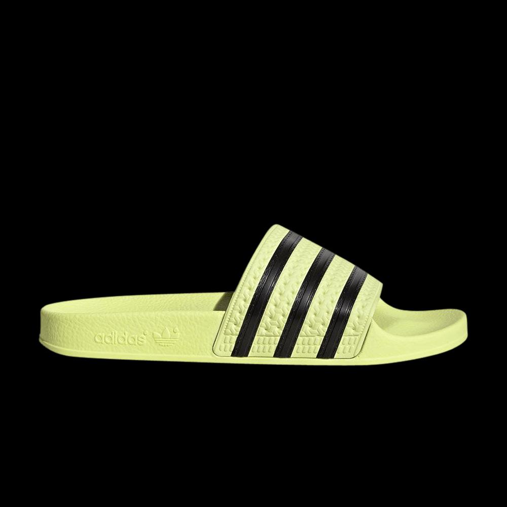 Adidas Wmns Adilette Шлепанцы 'Ice Yellow' 1