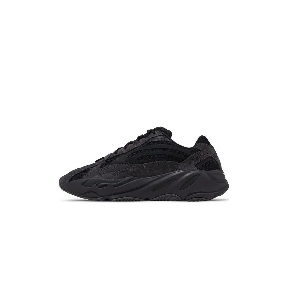 Кроссовки adidas Yeezy Boost 700 V2 'Vanta' 2024 3
