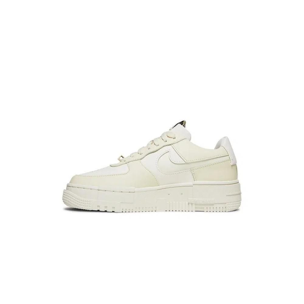 Кроссовки Nike Wmns Air Force 1 Pixel 'Cashmere' 3