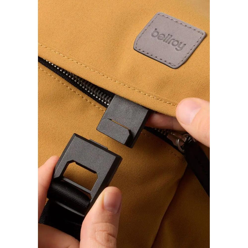 Bellroy Classic Messenger — Верблюжий 6