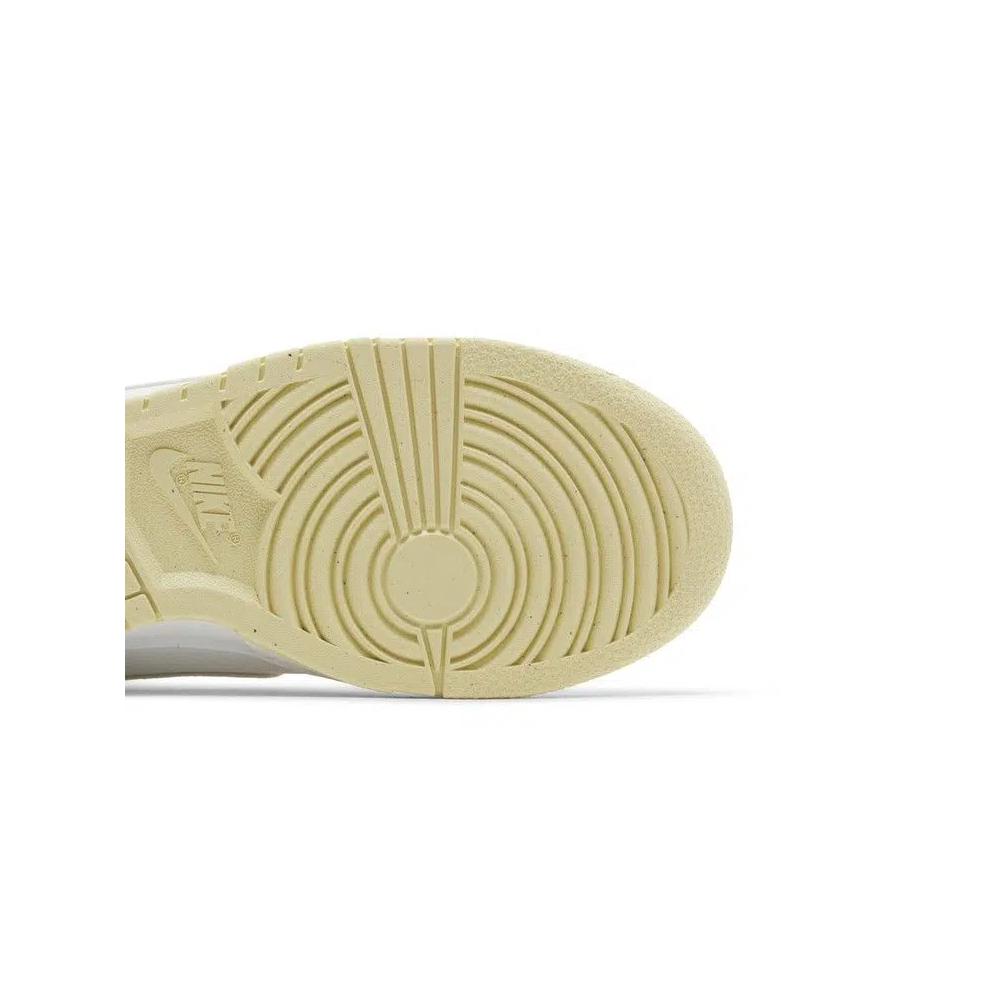 Кроссовки Nike Wmns Dunk Low Next Nature 'Alabaster' 5