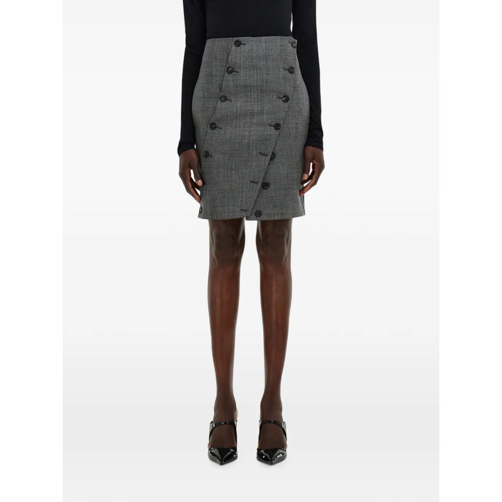straight-cut skirt with button detail 1