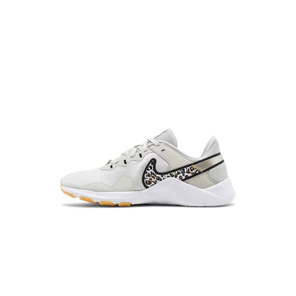 Кроссовки Nike Wmns Legend Essential 2 Premium 'Leopard' 3