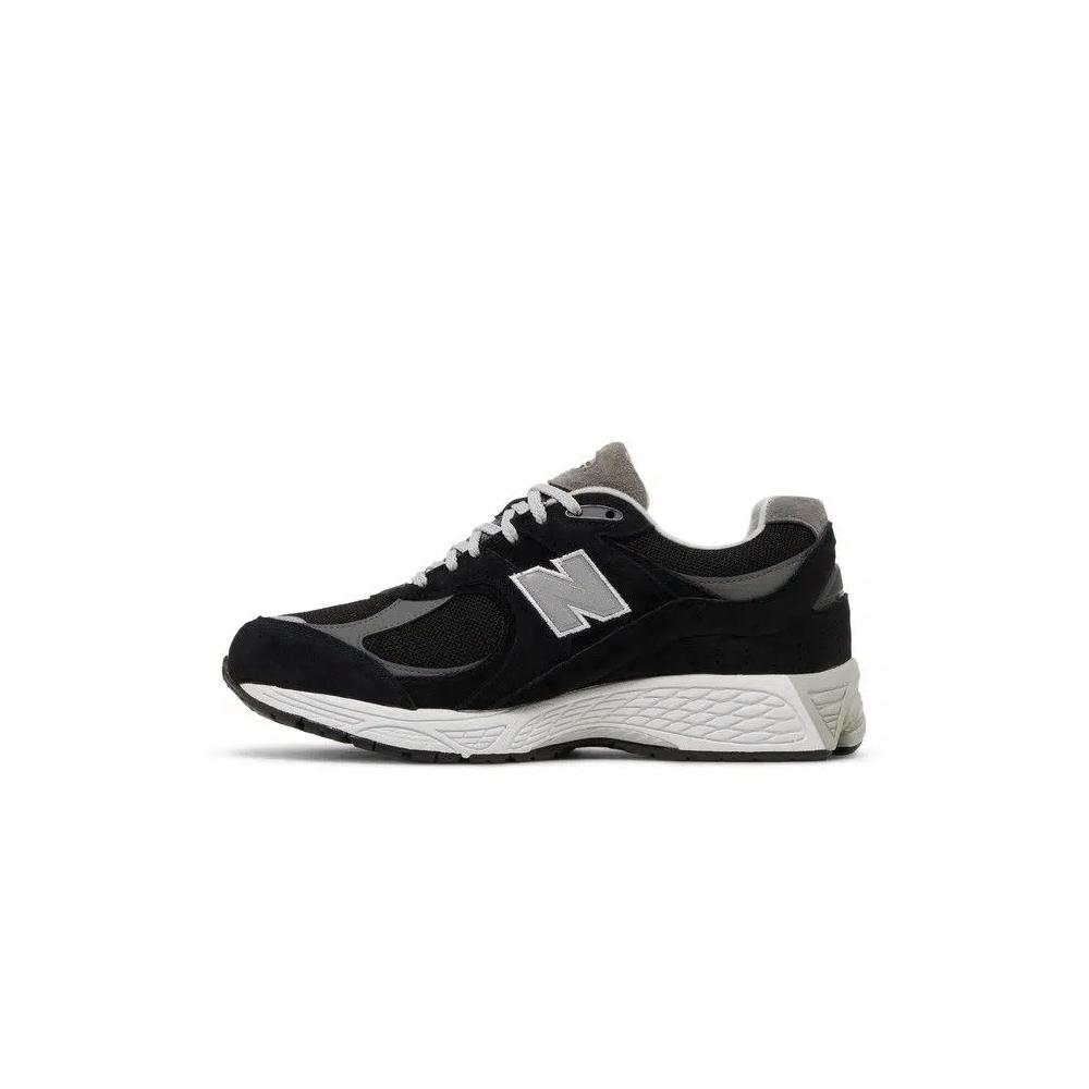 Кроссовки New Balance 2002R GORE-TEX 'Black Grey' 3