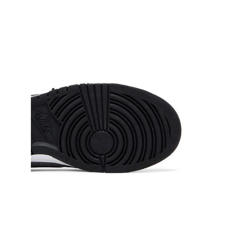 Кроссовки Nike Dunk Low 'Black Grey Green Strike' 6