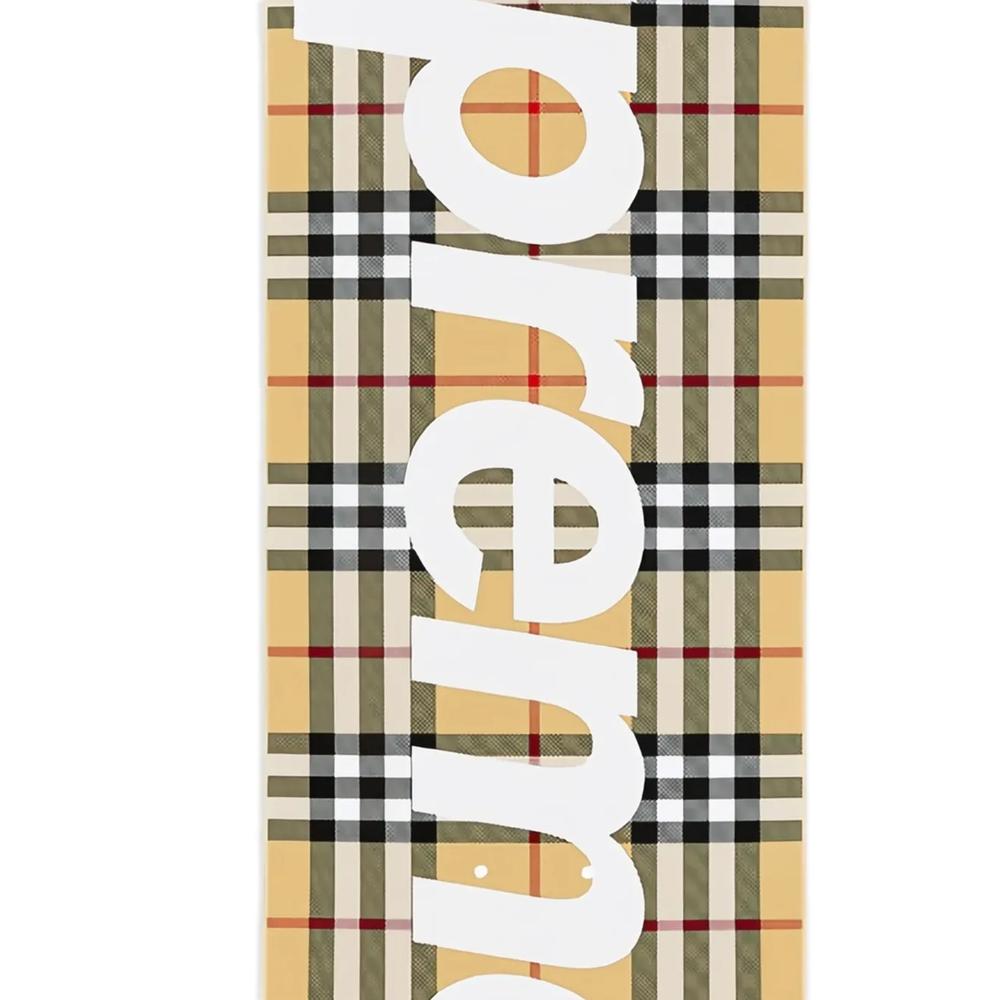 Скейтборд в клетку тартан из коллаборации с Burberry 2