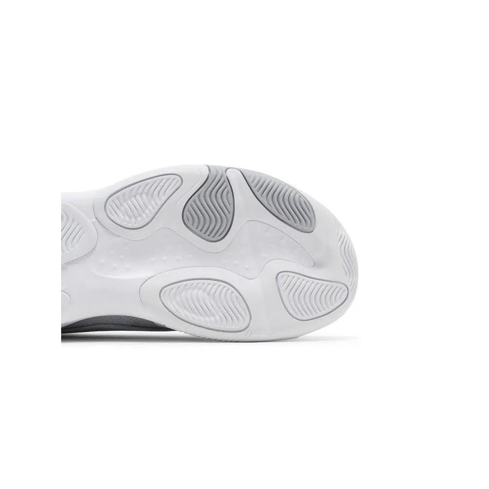 Кроссовки Air Jordan Max Aura 4 'Wolf Grey' 5