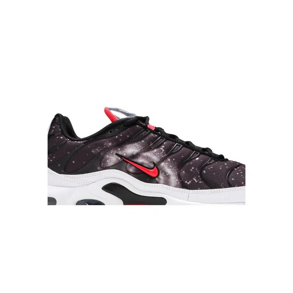 Кроссовки Nike Air Max Plus 'Supernova 2020' 2