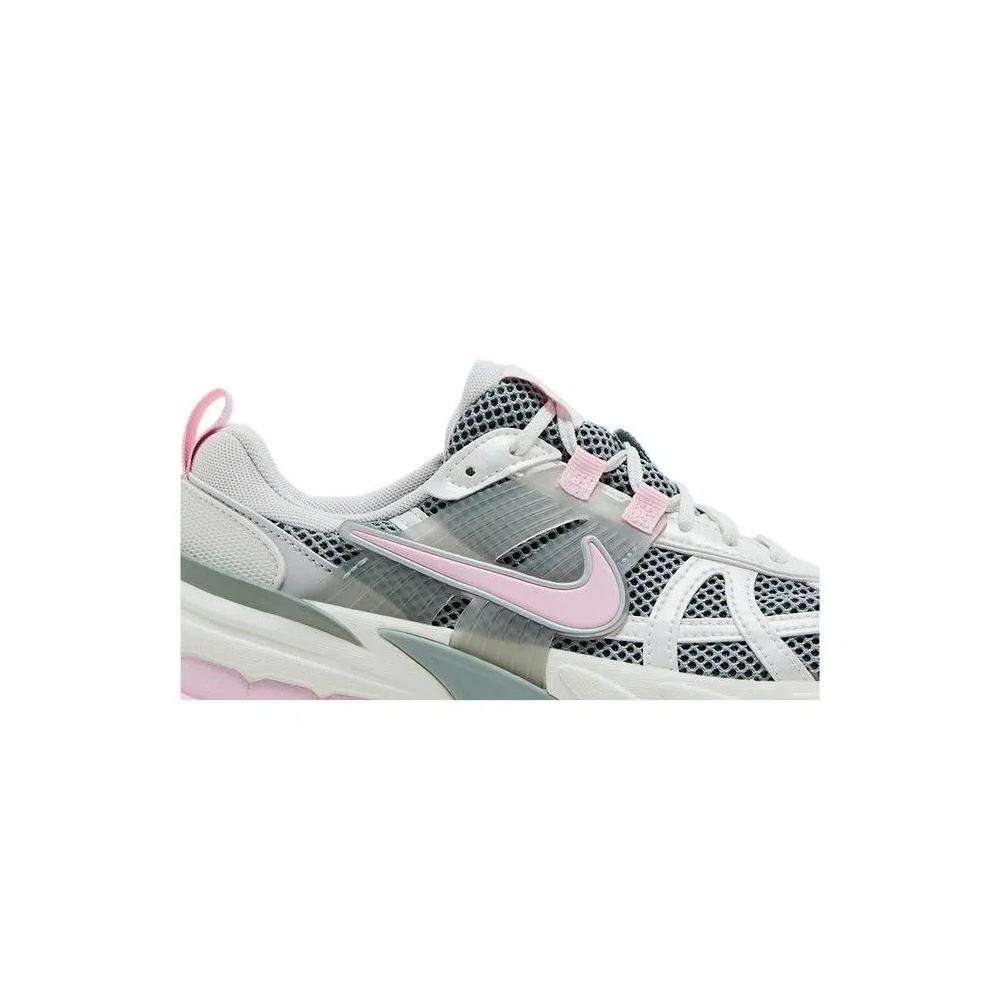 Кроссовки Nike Wmns V2K Run 'Light Pumice Pink Foam' 2