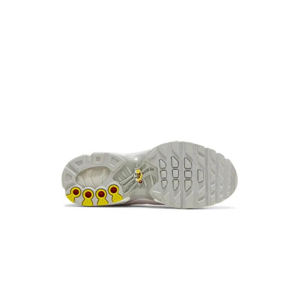 Кроссовки Nike Air Max Plus GS 'White Light Violet' 4