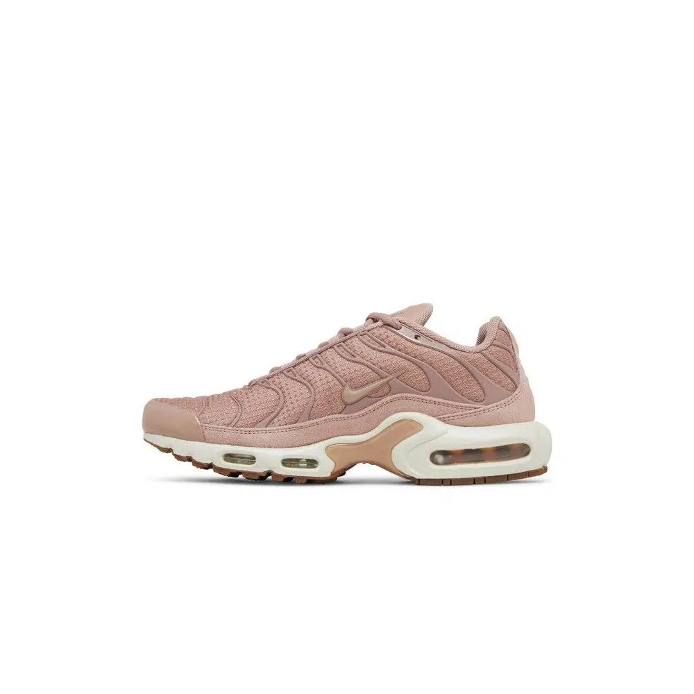 Кроссовки Nike Wmns Air Max Plus 3