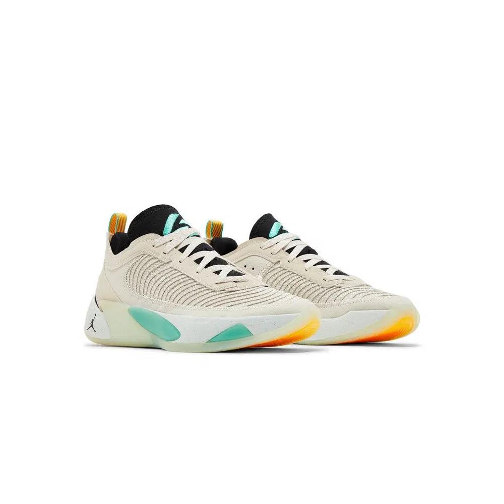 Кроссовки Air Jordan Luka 1 Next Nature 'Light Orewood Brown' 8