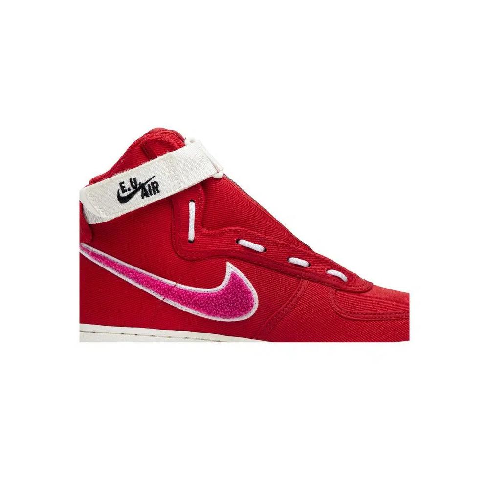 Кроссовки Emotionally Unavailable x Nike Air Force 1 High 'Heart' 2