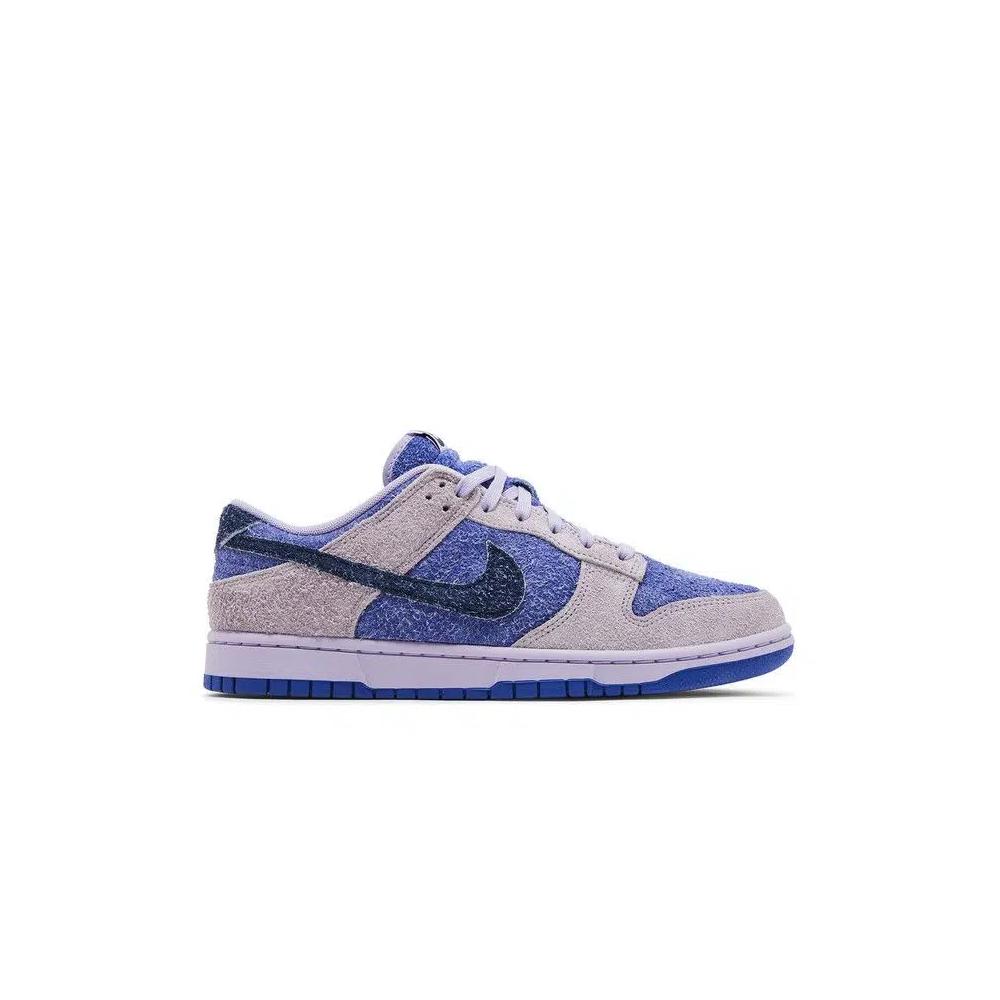 Кроссовки Nike Wmns Dunk Low SE 'Hydrangeas' 1