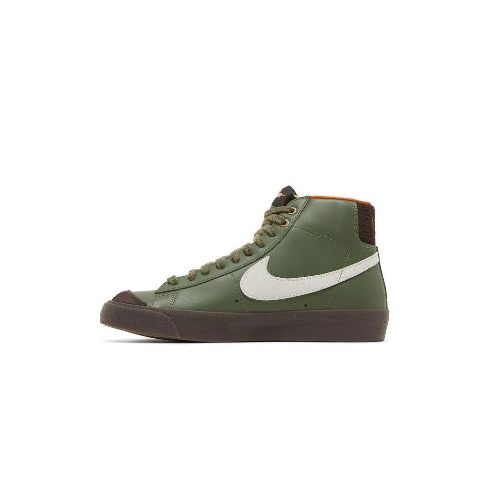 Кроссовки Nike Blazer Mid '77 Vintage 'Army Olive' 3