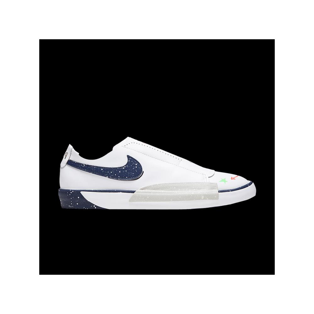 Кроссовки Nike Wmns Blazer Low 'Planet of Hoops' 1