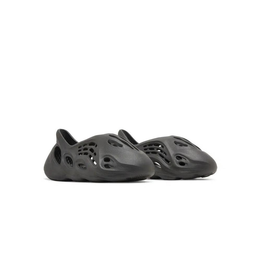 Лайфстайл adidas Yeezy Foam Runner 'Оникс' 8