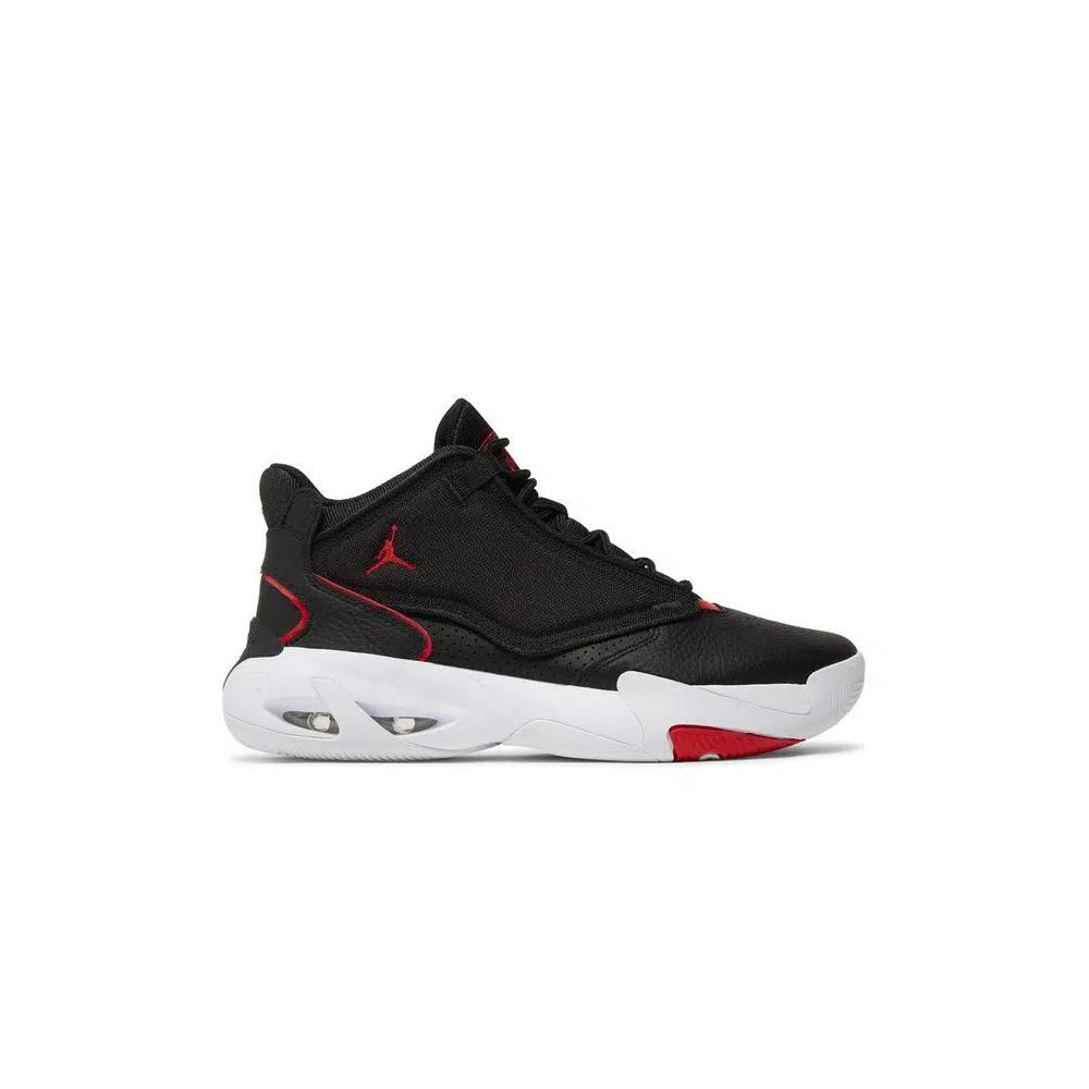 Кроссовки Air Jordan Max Aura 4 'Bred' 1