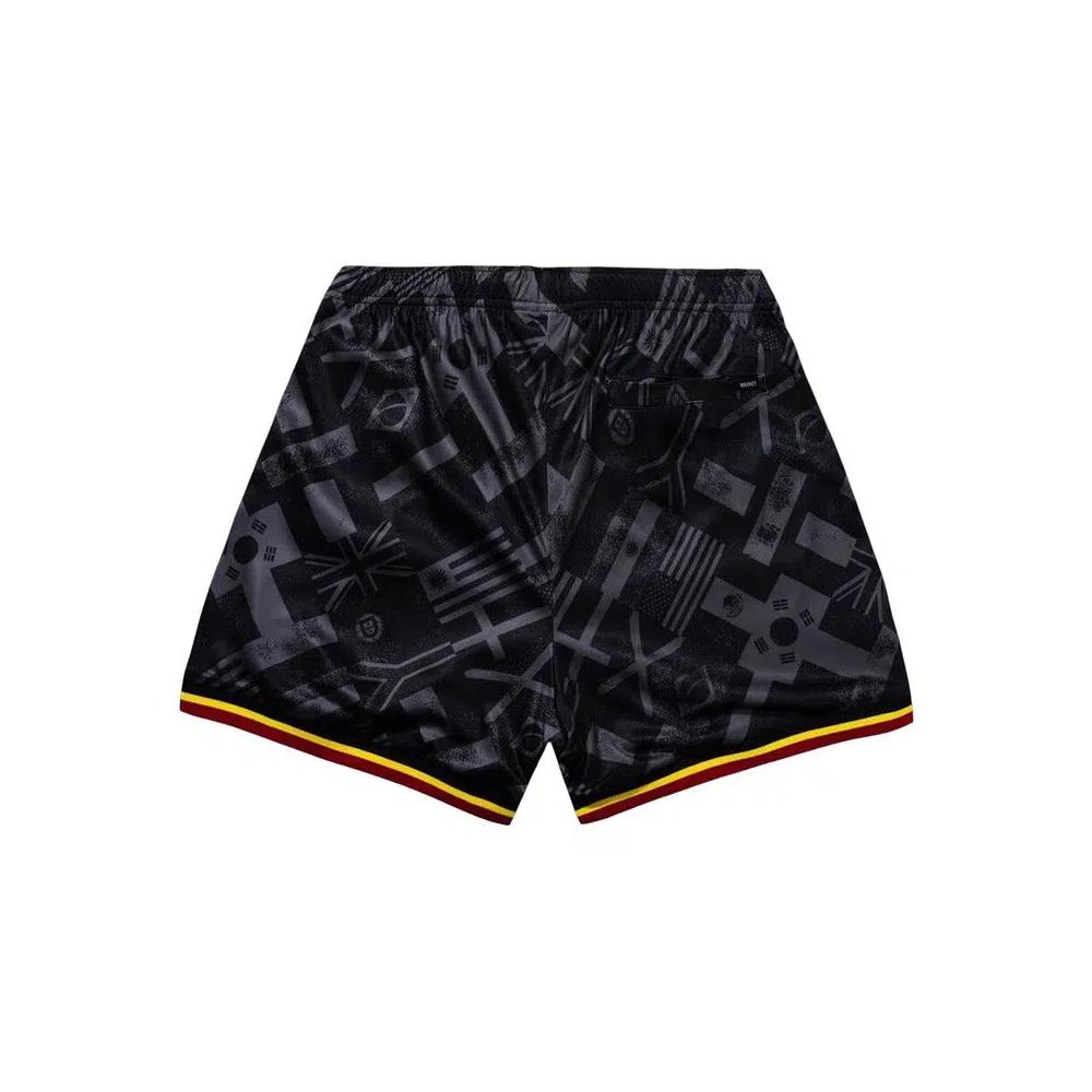 Шорты Market Smiley International Flag Shorts 'Black' 2