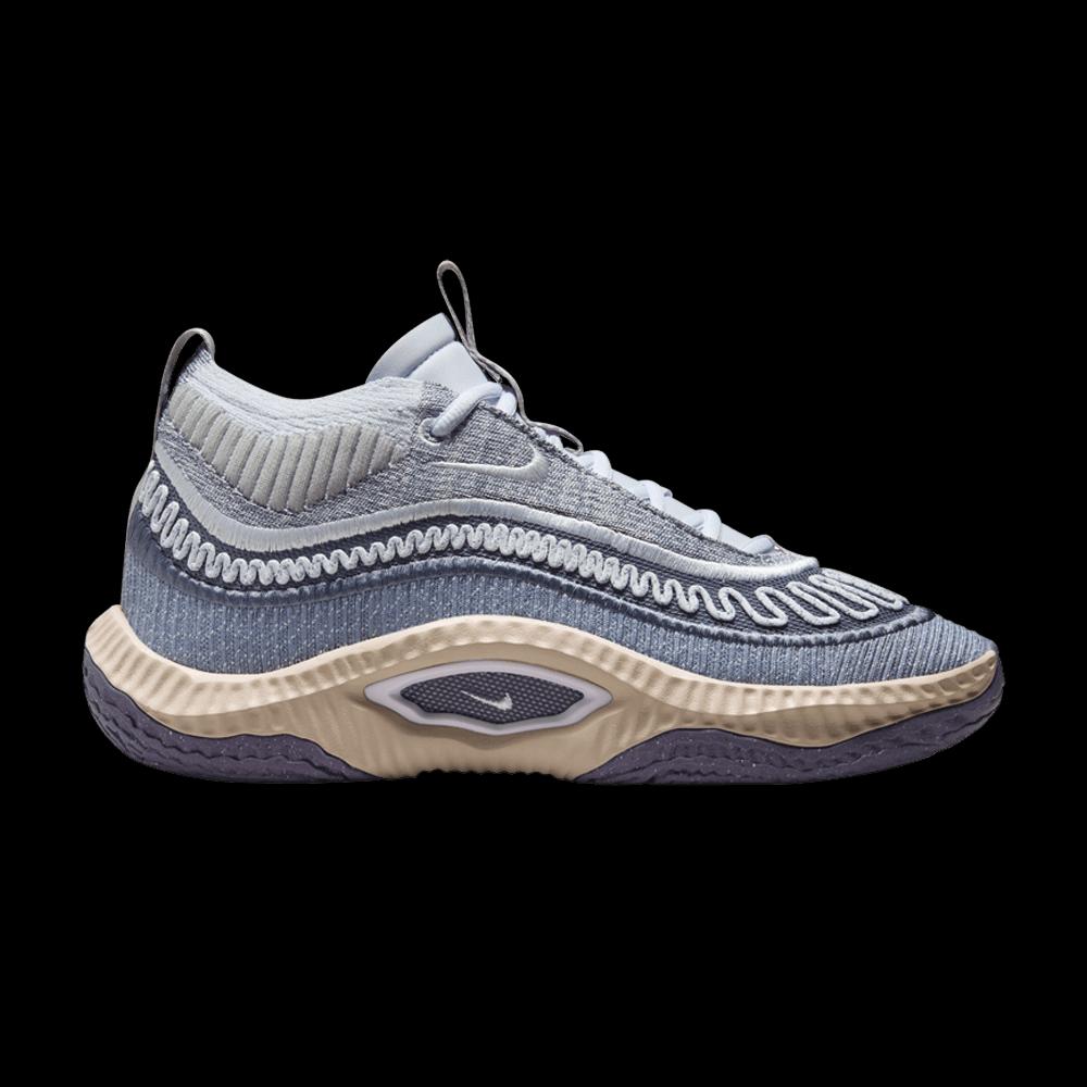 Кроссовки Nike Wmns Cosmic Unity 3 'Be True To Her School' 1