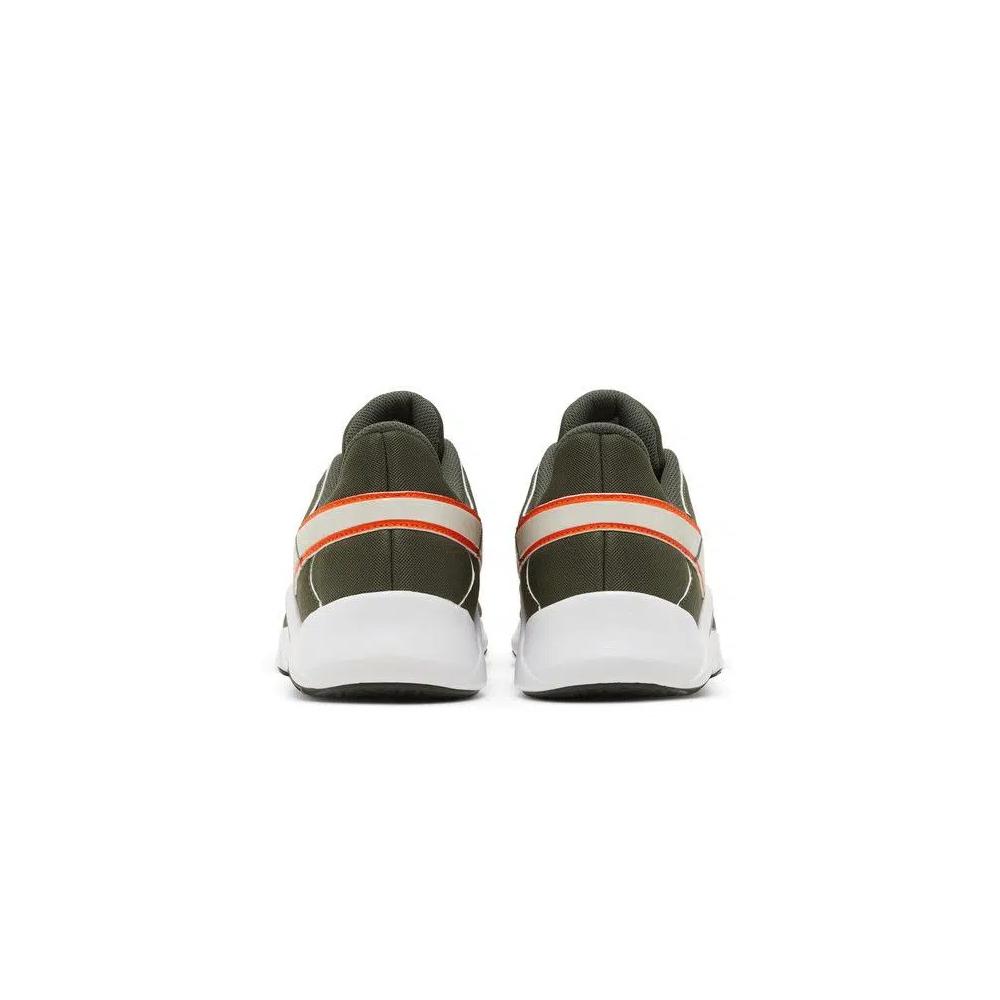 Кроссовки Nike Legend Essential 2 'Cargo Khaki Safety Orange' 6