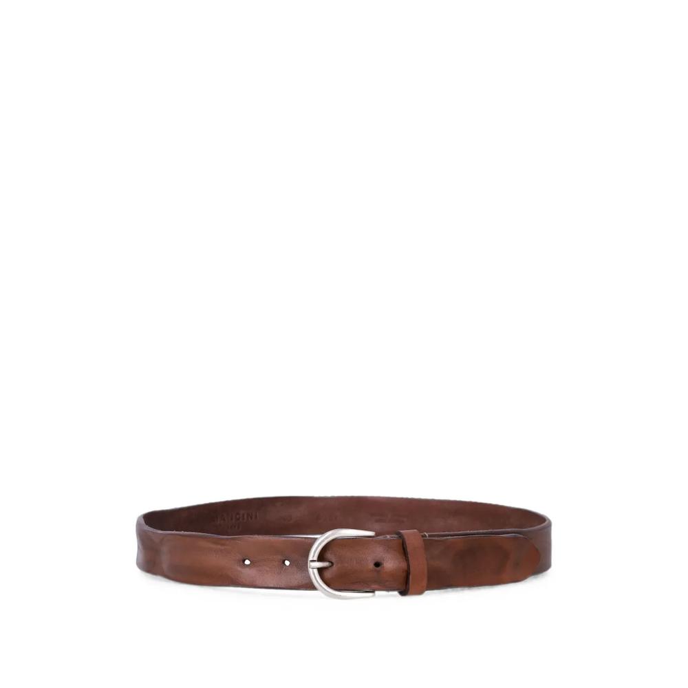 buckle-fastening leather belt 2