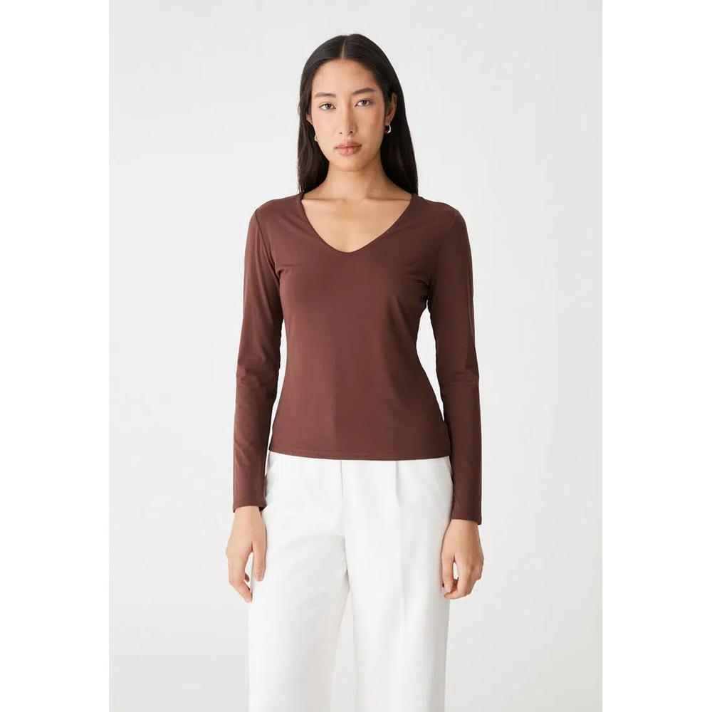 Топ Isla V-Neck из бамбука 1