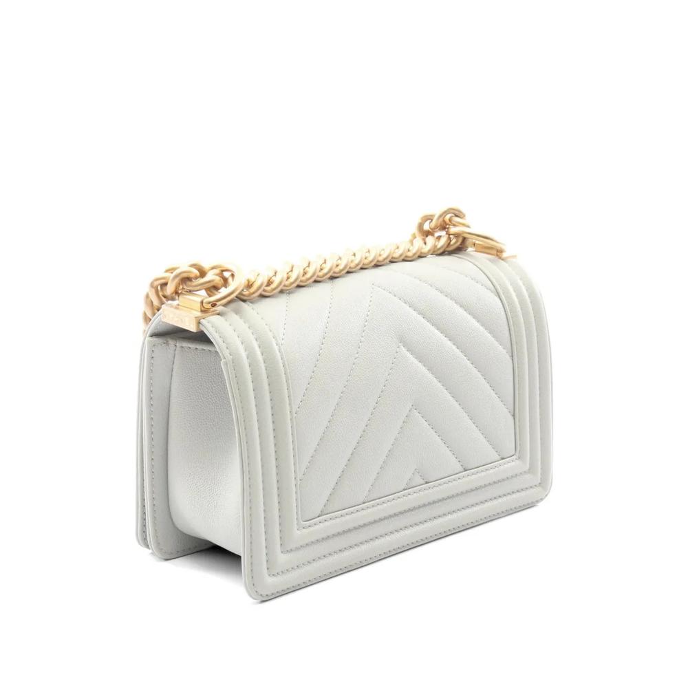 Стеганая сумка на плечо Boy Chanel (2021 год) 2