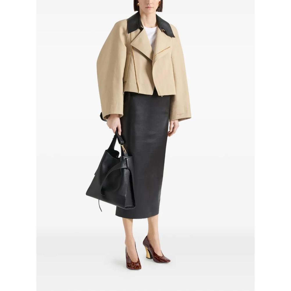 Mid-length skirt in nappa leather with pleated back 2
