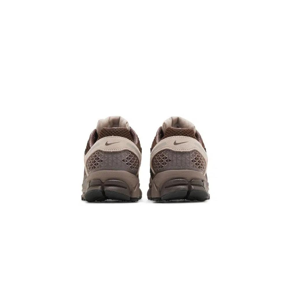 Кроссовки Nike Wmns Air Zoom Vomero 5 'Plum Eclipse' 6