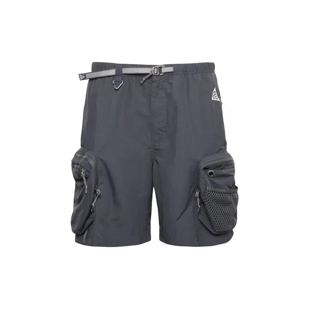 Nike ACG Snowgrass Cargo Shorts 'Темный дымчато-серый/Вершинный белый' 1