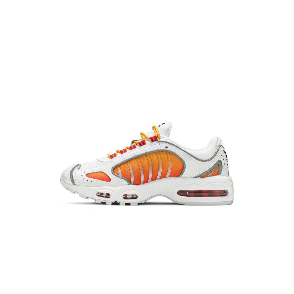 Кроссовки Nike Wmns Air Max Tailwind 4 NRG 'White University Gold' 3