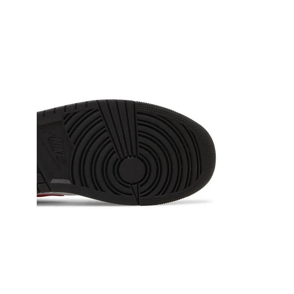 Кроссовки Air Jordan 1 Mid 'Bred Toe' 5
