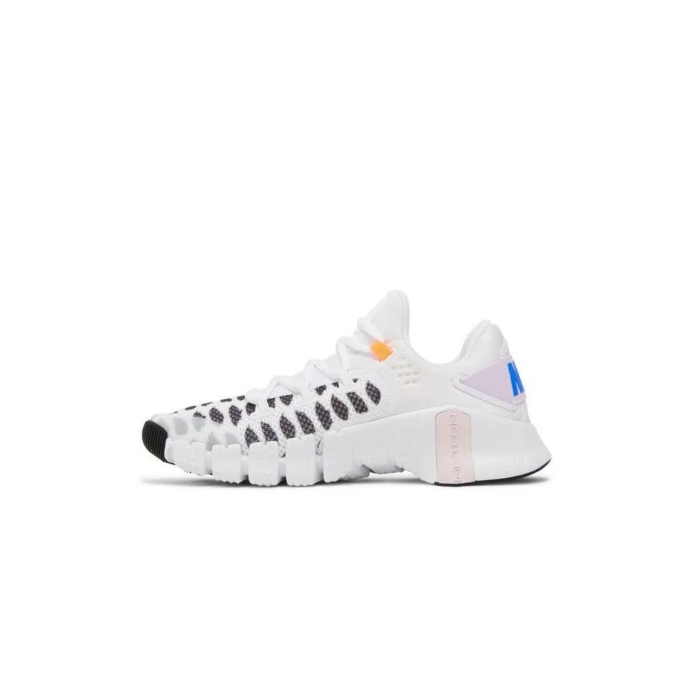 Кроссовки Nike Wmns Metcon 4 'Printed White Black' 3