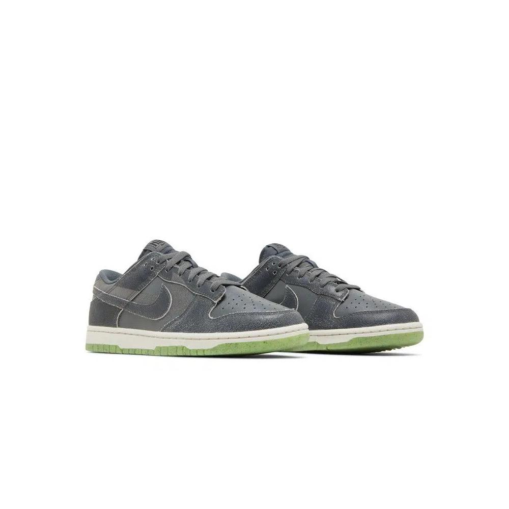 Кроссовки Nike Dunk Low SE 'Halloween - Cauldron' 8