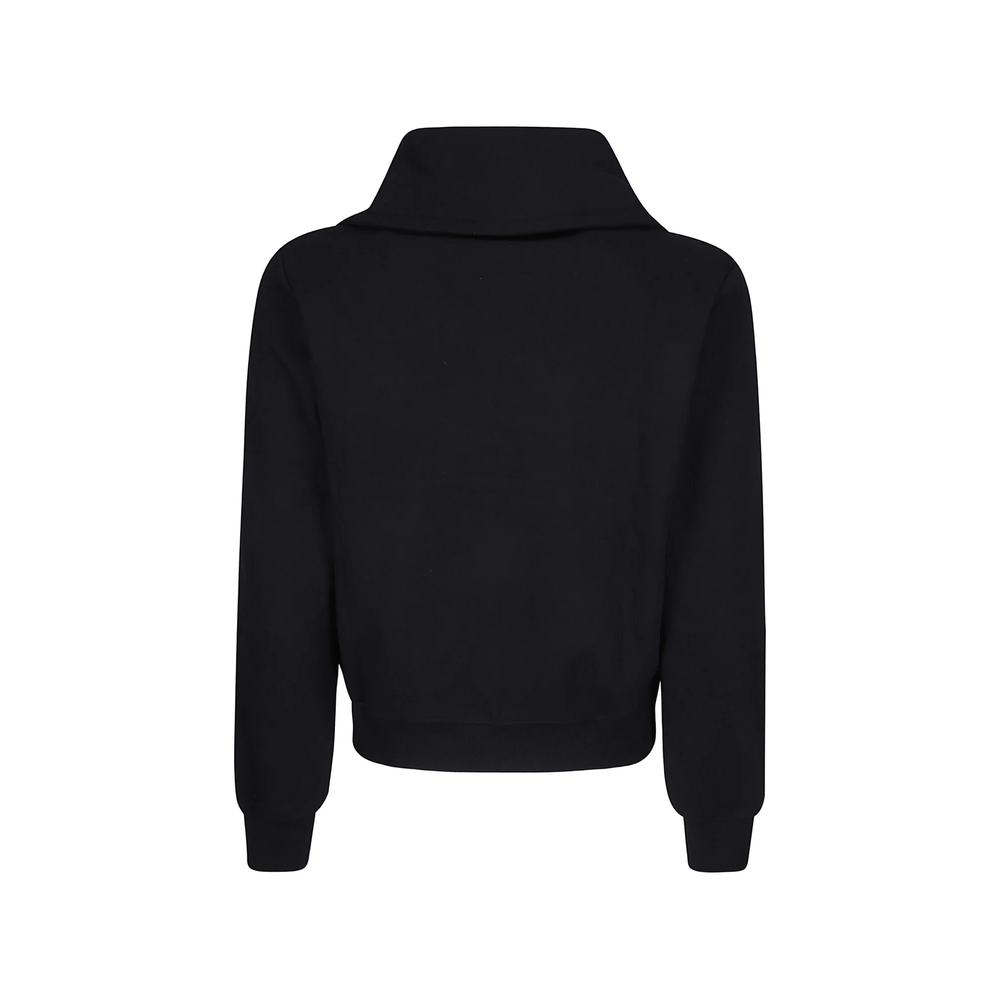 zip-up hoodie 2
