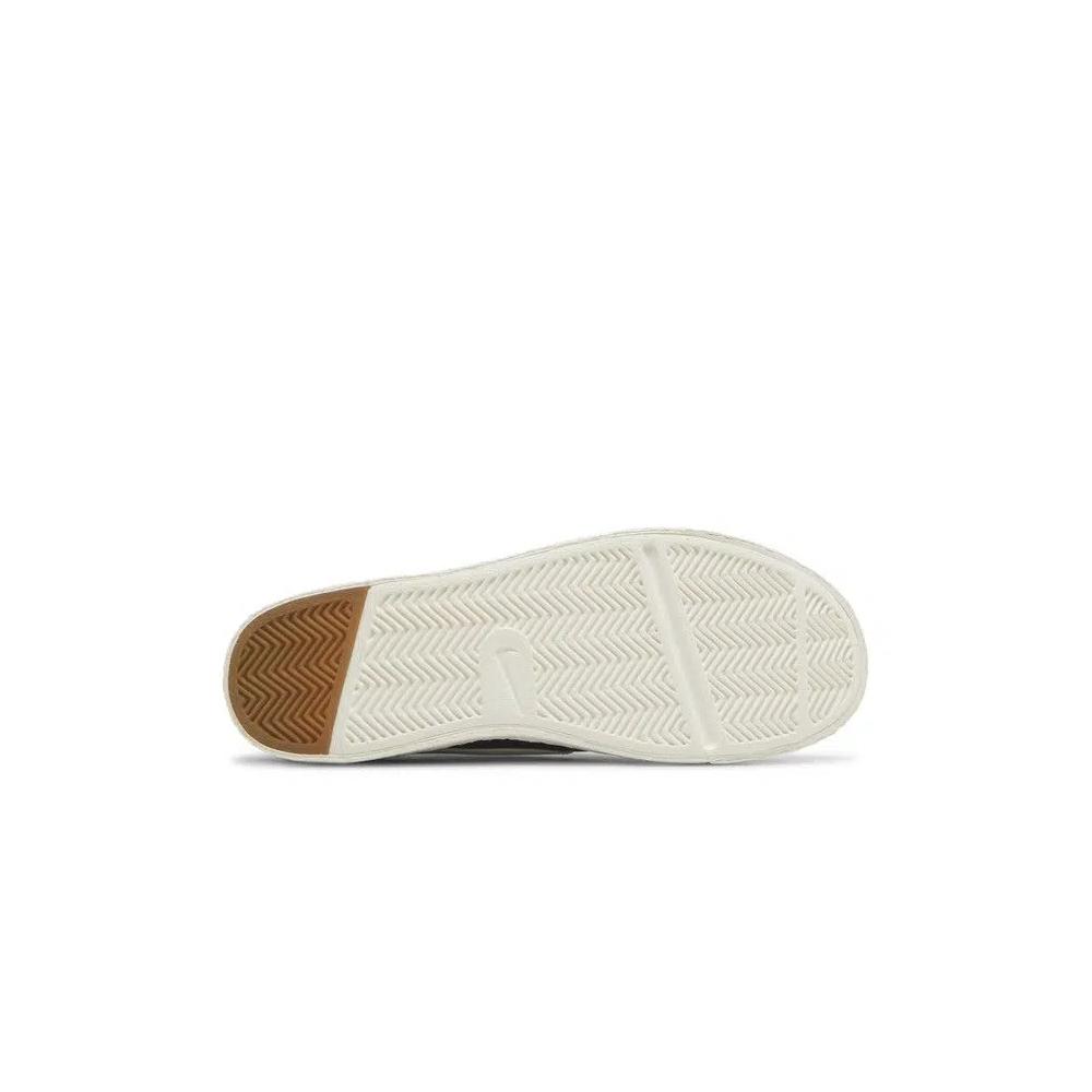 Кроссовки Nike Blazer Low GS 'Black White' 4