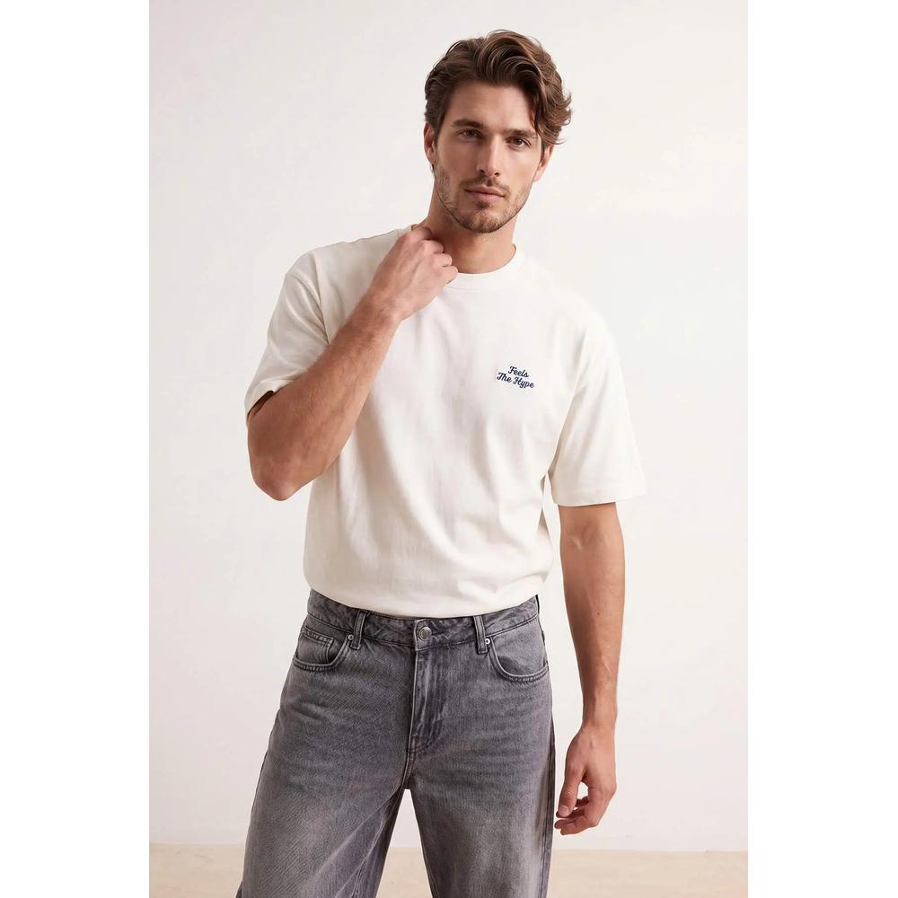 Футболка Ecru Oversize/Широкий крой с вышитым слоганом 100% хлопок Tmnss26Ts00055 3